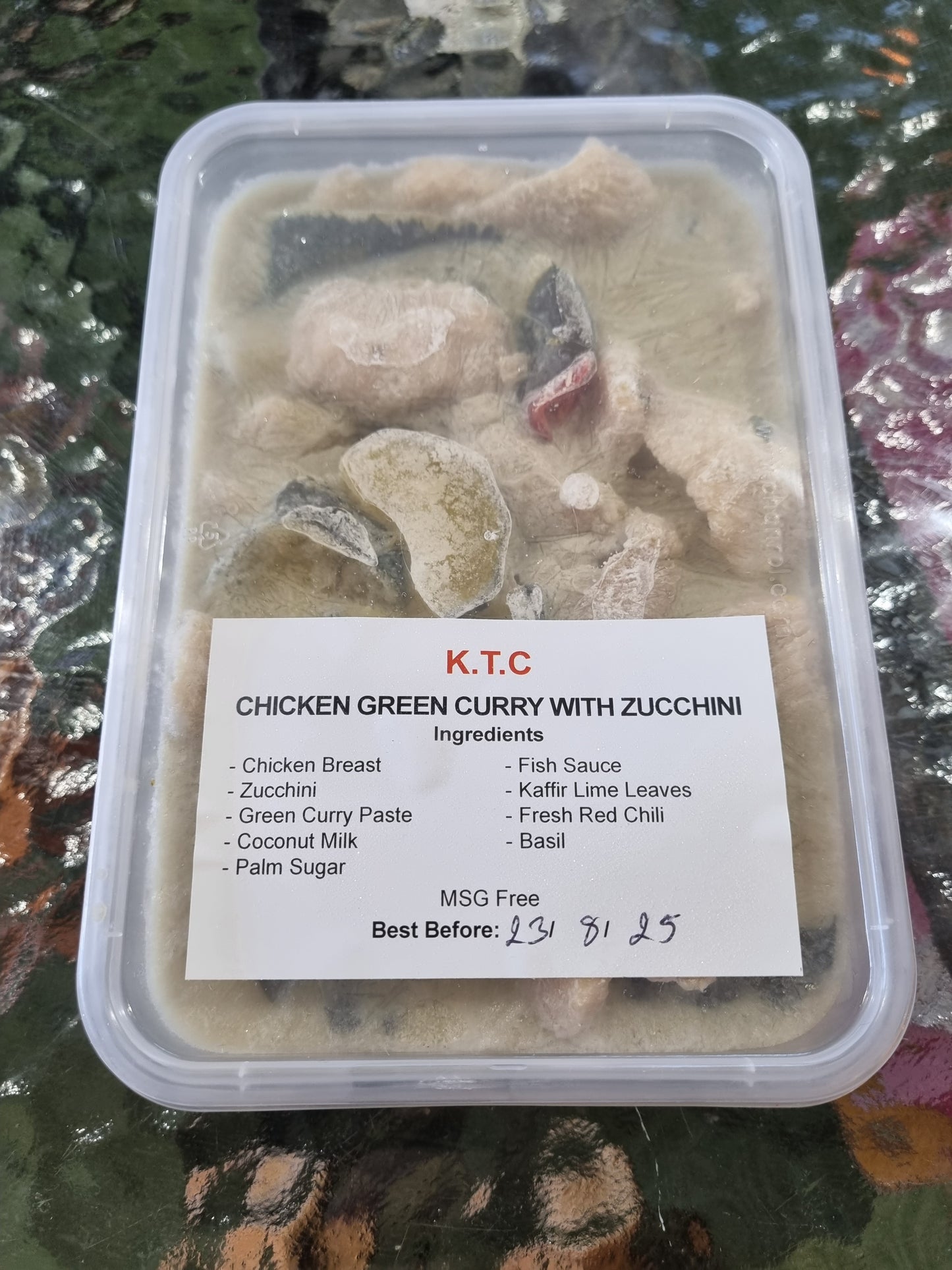 Kruathai Canowindra Chicken Green Curry w/ Zucchini