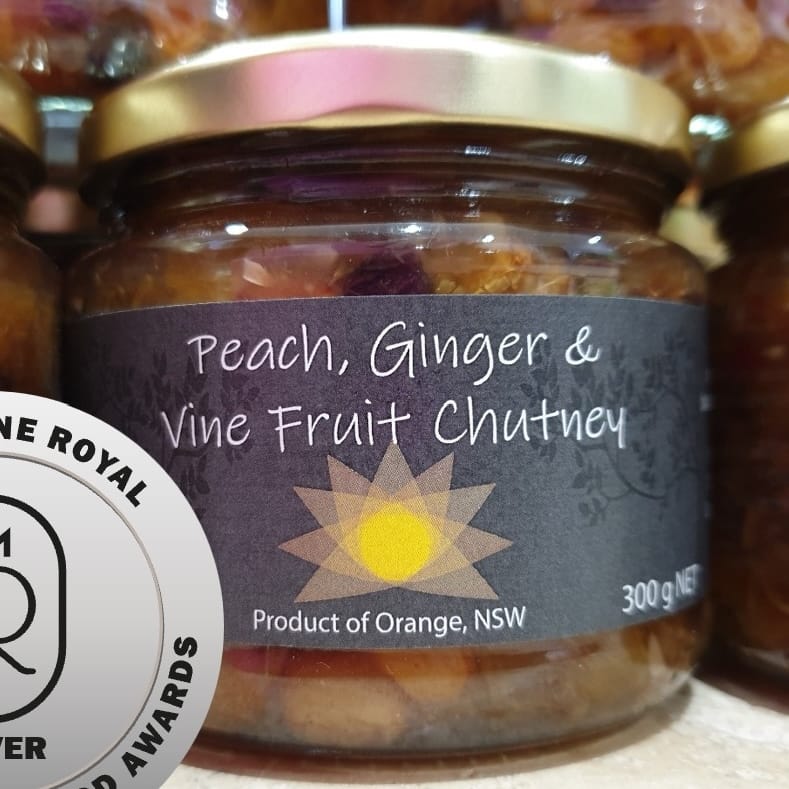 Peach, Ginger and Vine Fruit Chutney (300g)