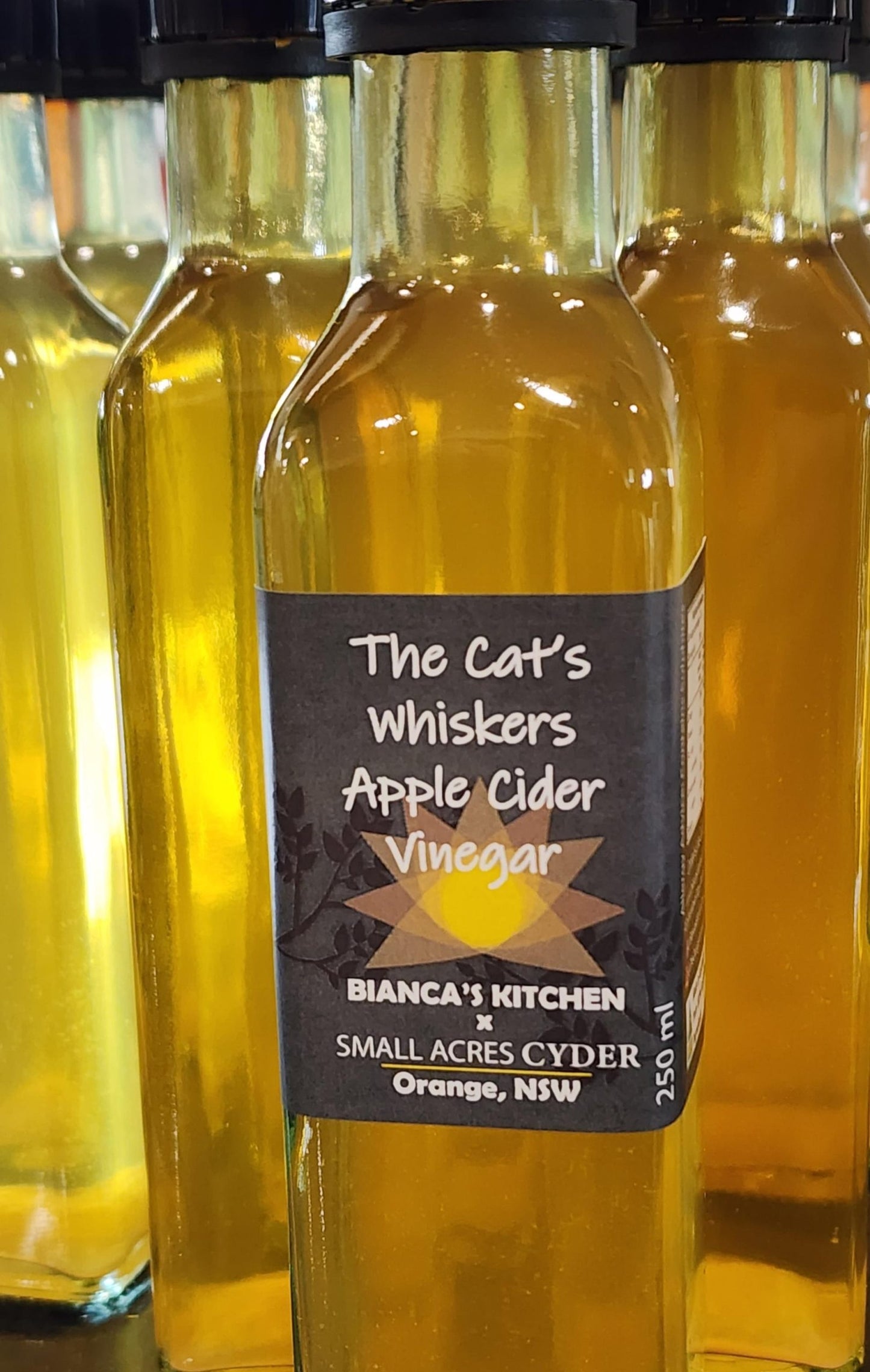 The Cat's Whisker Apple Cider Vinegar (250mL)