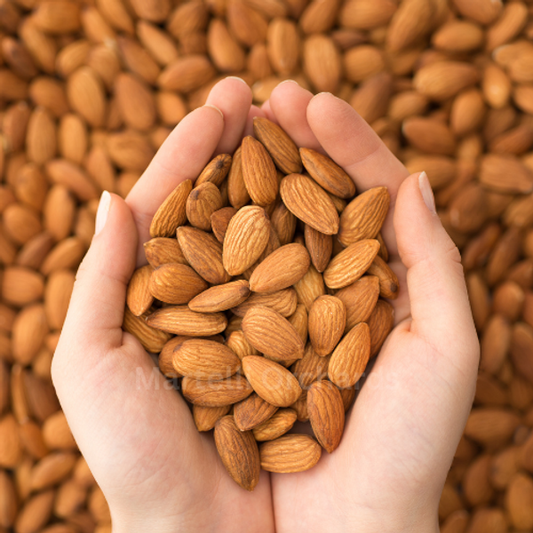 Fresh Shelled Almonds (200g)