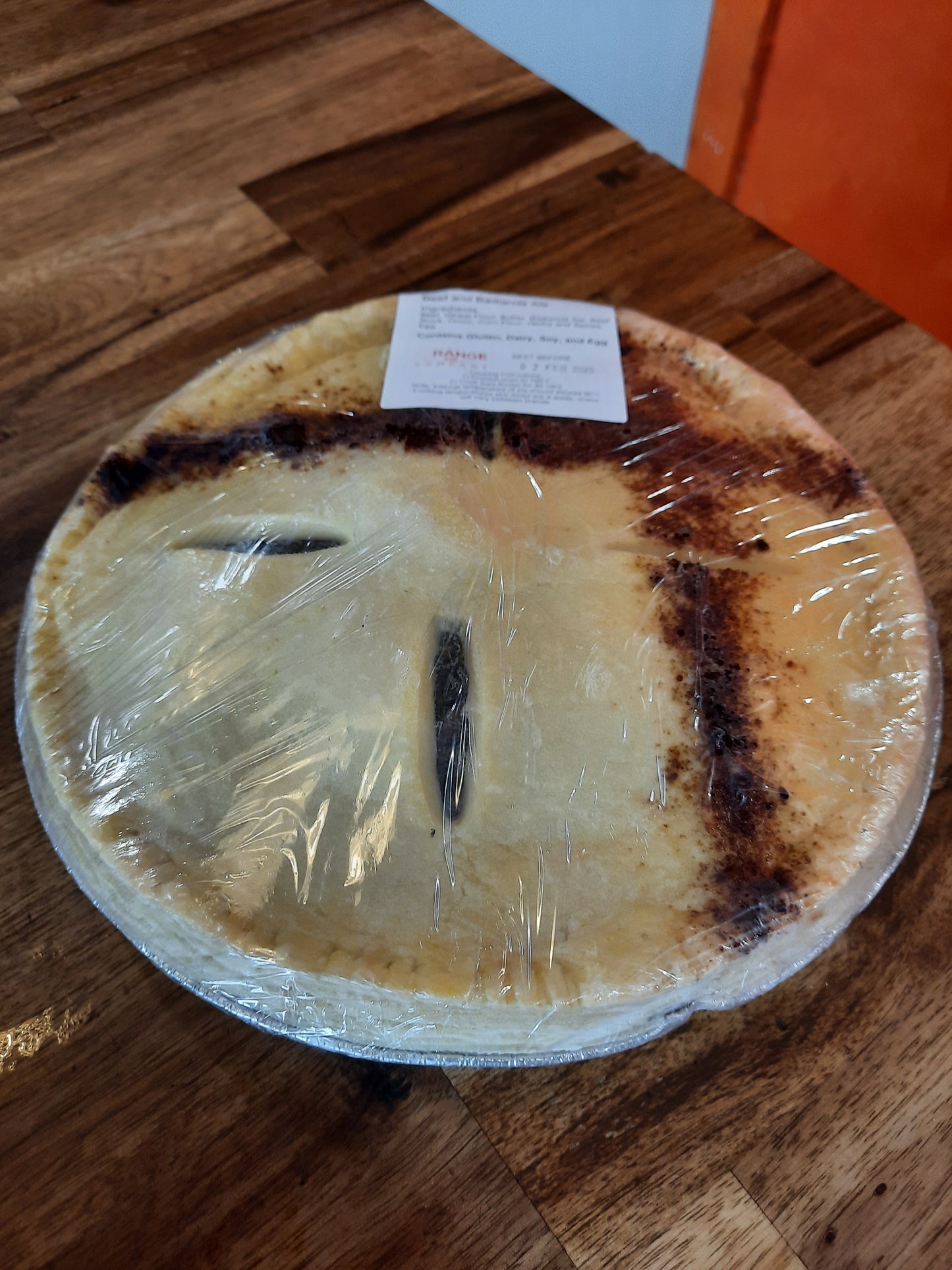 Beef, Badlands Ale and Caramelised Onion Pie (Award Winning) (Family Size)